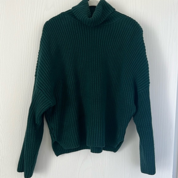 Abercrombie & Fitch 90’s Turtleneck knit sweater - Picture 2 of 3